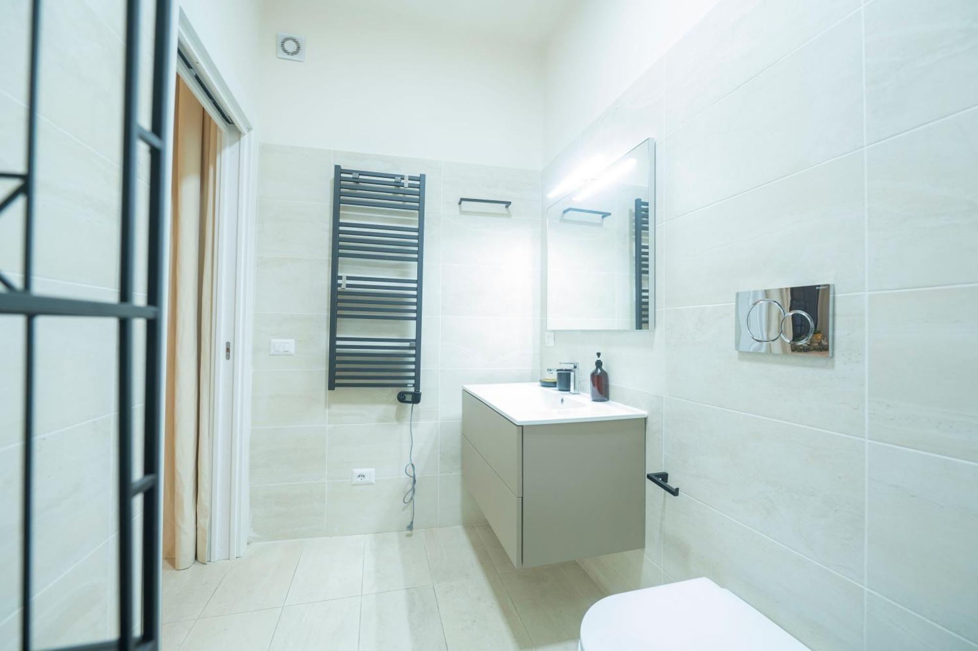 Apartment Via Giulia Charming Atelier Rome